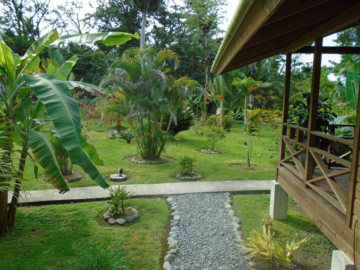 J And H Garden Cabinas Бокас-дель-Торо Экстерьер фото